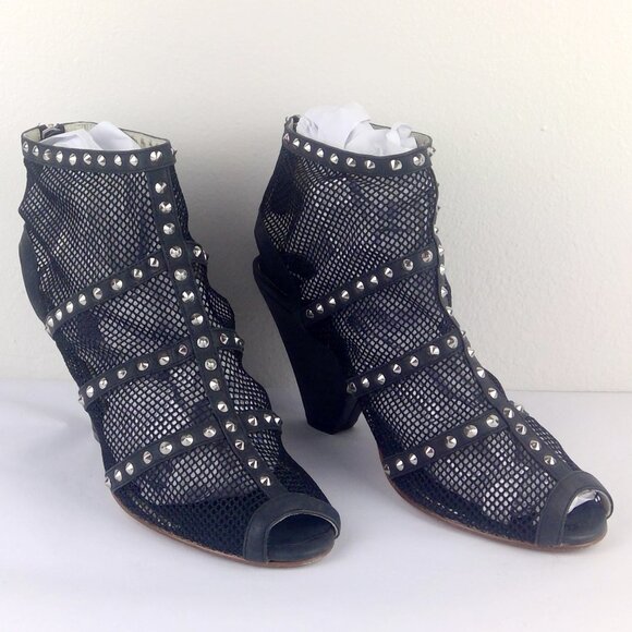 Candela NYC Mesh Studded Zippered Wedge-like Heels Italian Leather - Picture 5 of 10